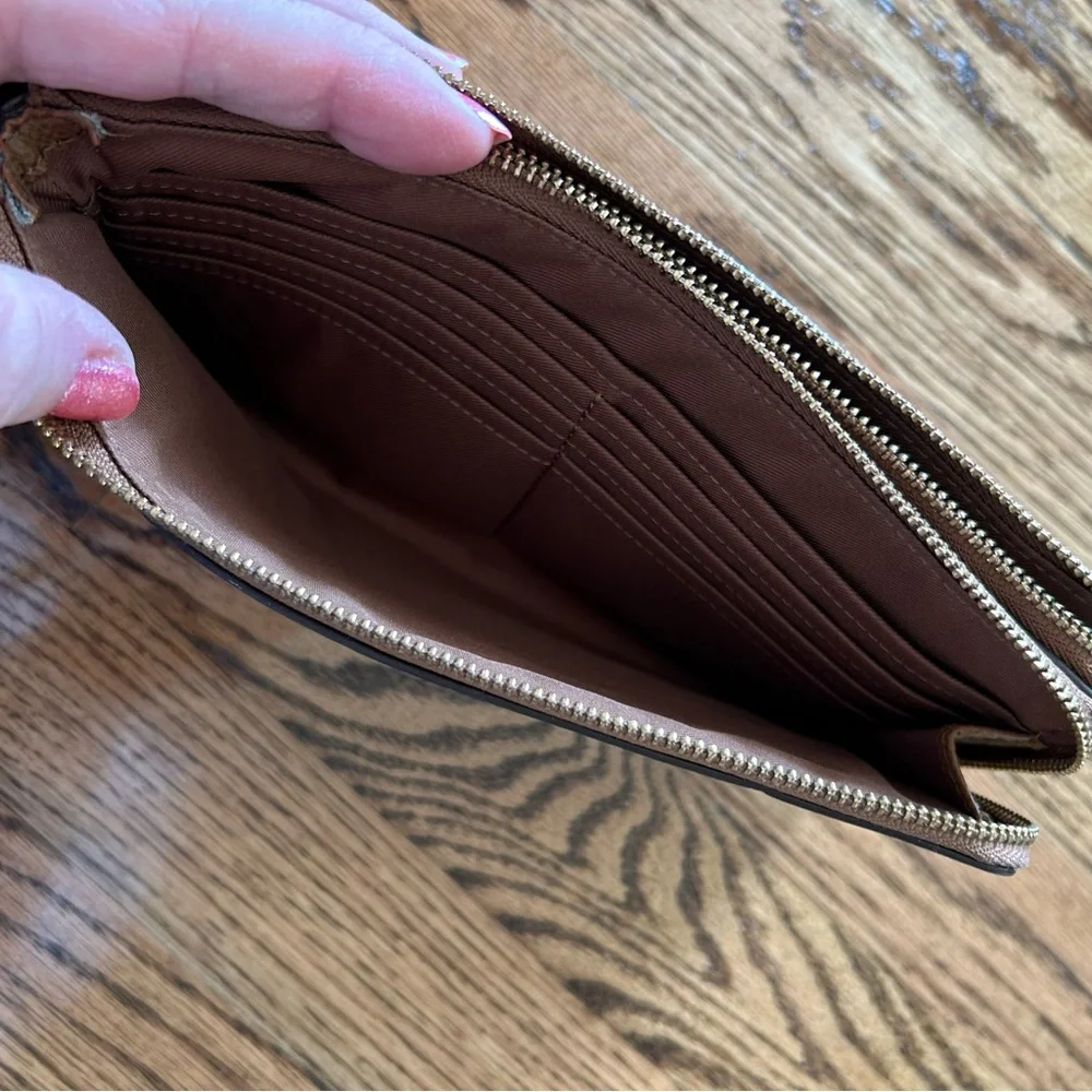 Coach double zip pouch wallet wristlet - Picture 10 of 16